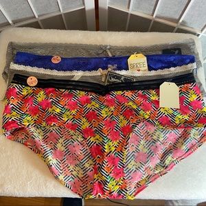 Plus Size 3X/4X Assorted Brands 4 Pairs of Panties Underwear New with Tags